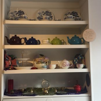Sonbobs - Coffee & Tea Near Me - Astoria, New York