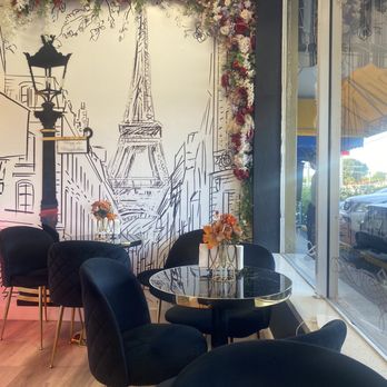 L’Boulanger - Seating - French Near Me - Miami, Florida