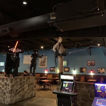 Pizza Den - Some decor - Buffets Near Me - Salem, Virginia