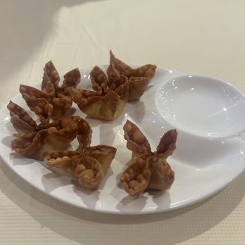 Hing Kee Restaurant - Crab Rangoon - Vietnamese Near Me - Chicago, Illinois
