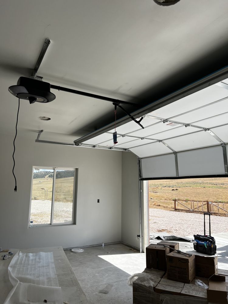 MEGA GARAGE DOOR Bakersfield, California Garage Door Services