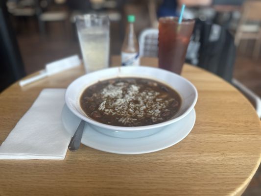 Leah's Kitchen by null