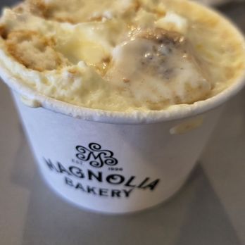 Magnolia Bakery - Desserts Near Me - New York, New York Magnolia Bakery - Desserts Near Me - New York, New York