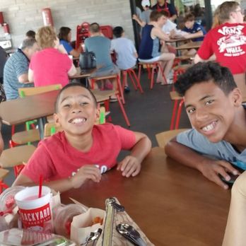 Hat Creek - Ready to high tail it out of here! - Burgers Near Me - Katy, Texas