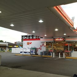 Petro-Canada - Convenience store