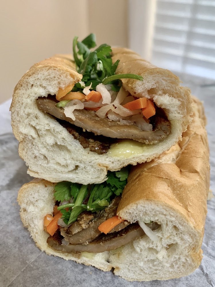 Le's Sandwiches & Cafe