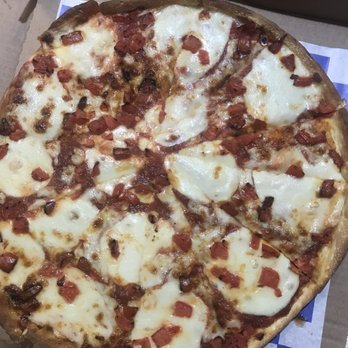 Pizza Twist - Margherita Large Pizza - Pizza Near Me - Reno, Nevada Pizza Twist - Margherita Large Pizza - Pizza Near Me - Reno, Nevada
