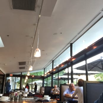 The Pembroke - Dining room. - French Near Me - Washington, DC, District of Columbia