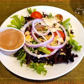 Oda e Miqve - Side Salad with homemade balsamic dressing - Seafood Near Me - Largo, Florida Oda e Miqve - Side Salad with homemade balsamic dressing - Seafood Near Me - Largo, Florida