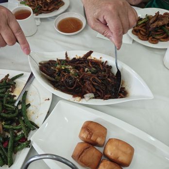 Shanghai Tapas - Stir Fried Sauteed Eels with Scallions - Shanghainese Near Me - Elk Grove, California