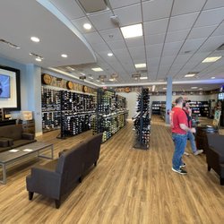 St. Louis Cellar - More wine and seating area