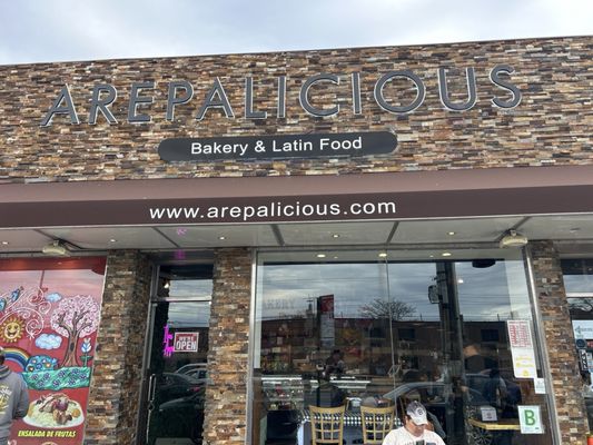 Arepalicious by null