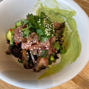 True Food Kitchen - Poke bowl - New American Near Me - Hackensack, New Jersey True Food Kitchen - Poke bowl - New American Near Me - Hackensack, New Jersey