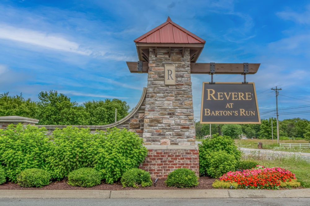 REVERE AT BARTON’S RUN APARTMENTS Updated September 2024 19 Photos