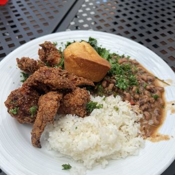 Rado Market - FRIED CHICKEN - Salad Near Me - Houston, Texas