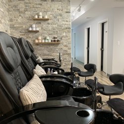 Most comfortable pedicure chairs! With great massage!
