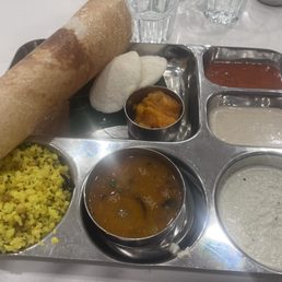 Dosa, idli, and poha- 3 dish breakfast option Dosa, idli, and poha- 3 dish breakfast option