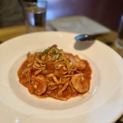 Paella Bar - Linguini con Scampi