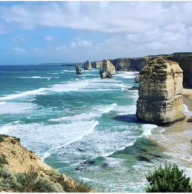 Twelve Apostles by null