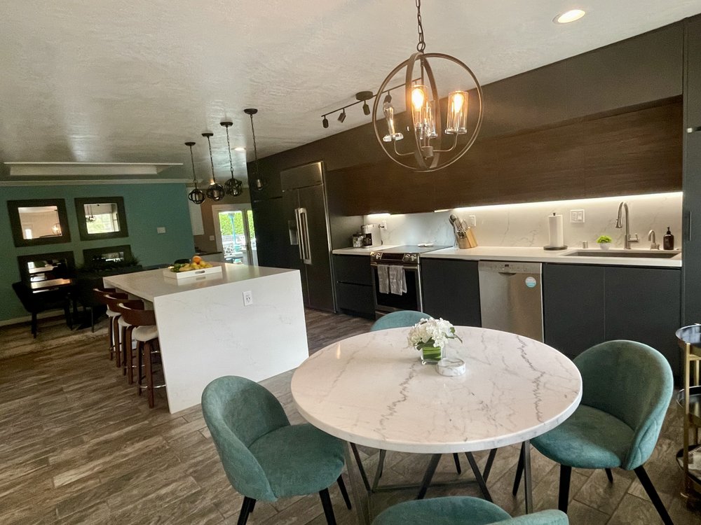 Slide of Expert Home Builders