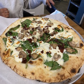 The Creek Eatery - The Forest pizza - Wine Bars Near Me - San Jose, California The Creek Eatery - The Forest pizza - Wine Bars Near Me - San Jose, California