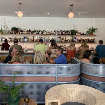 Willa's - Bar and waiting area - New American Near Me - Tampa, Florida Willa's - Bar and waiting area - New American Near Me - Tampa, Florida