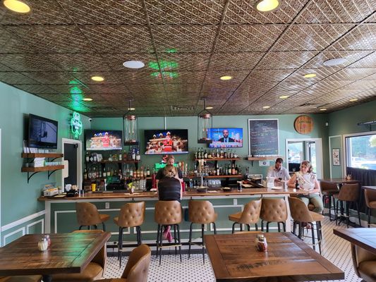 The Snug Irish Pub by null