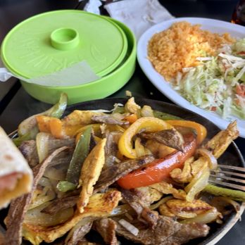 Mi Pueblito Mexican Restaurant - Fajitas - Mexican Near Me - Grand Rapids, Michigan Mi Pueblito Mexican Restaurant - Fajitas - Mexican Near Me - Grand Rapids, Michigan