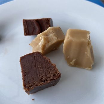 Rose Cove Cafe - Homemade fudge! - Seafood Near Me - Ogunquit, Maine