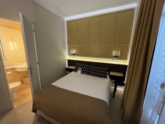 Hotel le Clement by null