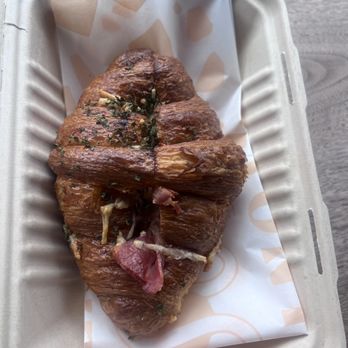 Onyx Coffee Lab - Ham and cheese croissant - Coffee Roasteries Near Me - Bentonville, Arkansas Onyx Coffee Lab - Ham and cheese croissant - Coffee Roasteries Near Me - Bentonville, Arkansas