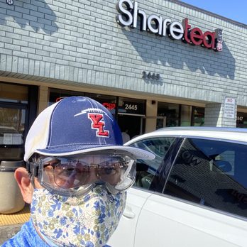 Sharetea - Before entering to the ShareTea - Coffee & Tea Near Me - Fullerton, California