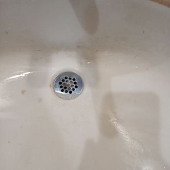 Applebee's Grill + Bar - Dirtiest sink - American Near Me - Elizabeth City, North Carolina Applebee's Grill + Bar - Dirtiest sink - American Near Me - Elizabeth City, North Carolina
