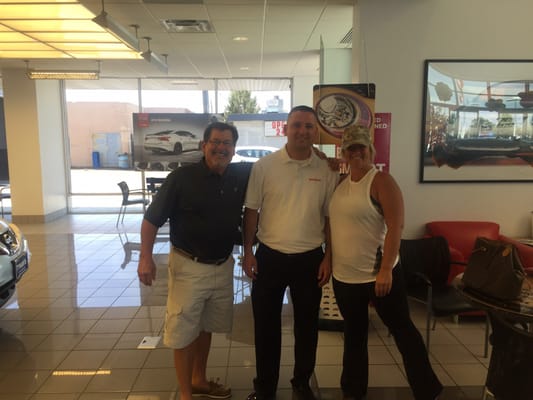 Larry Miller Nissan Highlands Ranch Colorado LARRY H. MILLER NISSAN HIGHLANDS RANCH - Updated June 2025 - 106