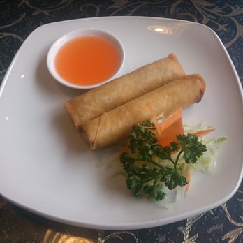 Lee Kee Chinese Restaurant - Vegetable Spring Roll - Chinese Near Me - Dublin, D Lee Kee Chinese Restaurant - Vegetable Spring Roll - Chinese Near Me - Dublin, D