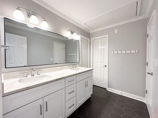 Bay Ridge Plumbing Company Logo