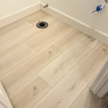 Inner Space Interiors - Excellent install of flooring under door jambs - Flooring Near Me - Thousand Oaks, California Inner Space Interiors - Excellent install of flooring under door jambs - Flooring Near Me - Thousand Oaks, California