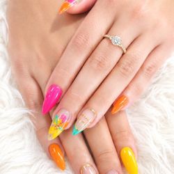 Venetian Nail Spa - Floral nails