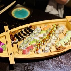 Sushi boat