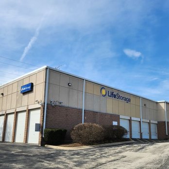 Extra Space Storage - Alternate Beauty Image - Self Storage Near Me - Lake Forest, Illinois Extra Space Storage - Alternate Beauty Image - Self Storage Near Me - Lake Forest, Illinois