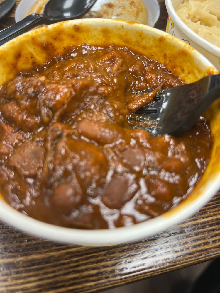 DICKEY’S BARBECUE PIT Updated September 2024 300 North Clippert St