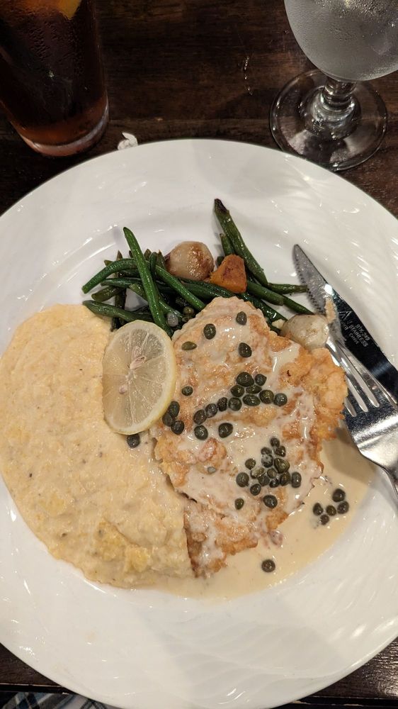 Epic Catering and Eatery Logo