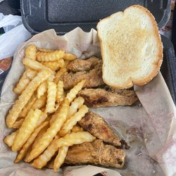 Huey Magoo's - Food