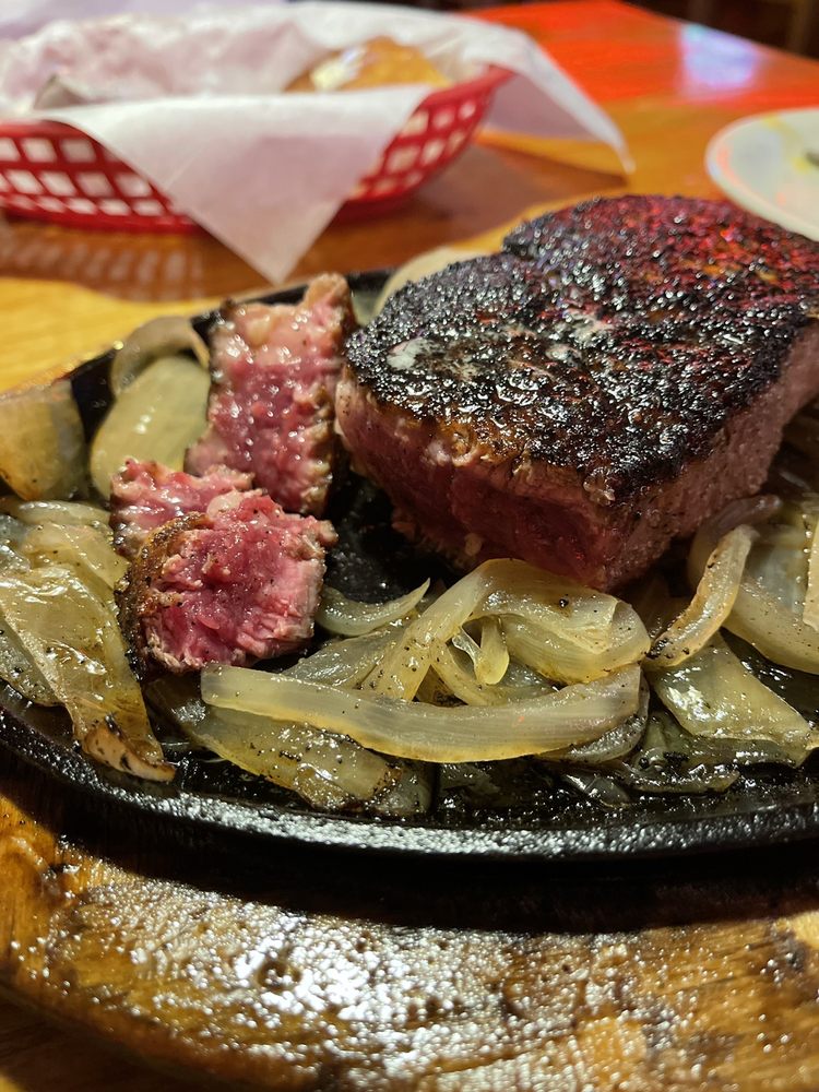 WAGON MASTER STEAK HOUSE 68 Photos & 167 Reviews 2206 S 5th St