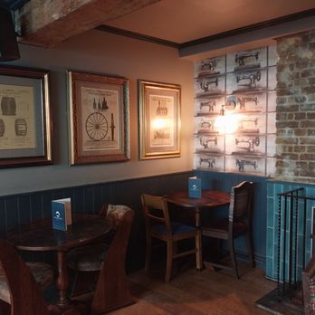 White Swan - Seating - Pubs Near Me - London, XGL White Swan - Seating - Pubs Near Me - London, XGL