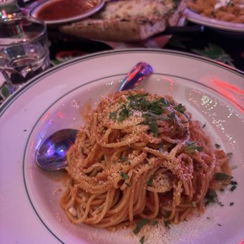 Emmy's Spaghetti Shack - Spaghetti - Italian Near Me - San Francisco, California Emmy's Spaghetti Shack - Spaghetti - Italian Near Me - San Francisco, California