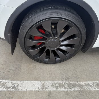 American Factory Wheel - Wheel after repair - Wheel & Rim Repair Near Me - San Diego, California American Factory Wheel - Wheel after repair - Wheel & Rim Repair Near Me - San Diego, California