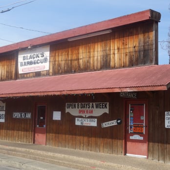 Black's Barbecue Lockhart - Barbeque Near Me - Lockhart, Texas