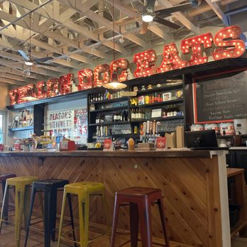Yellow Dog Eats Kitchen & Bar - Bars Near Me - New Smyrna Beach, Florida