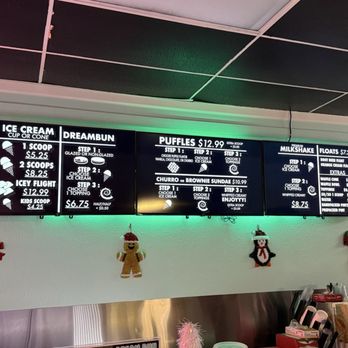 Dream Ice Cream Parlor - Menú - Desserts Near Me - Stockton, California Dream Ice Cream Parlor - Menú - Desserts Near Me - Stockton, California